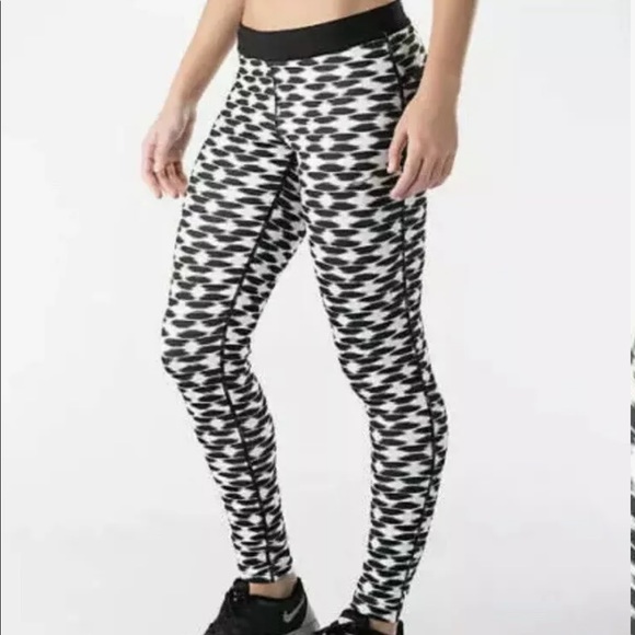 Nike Pants - Nike Relay Run Fast Live Fearless Leggings Sz S